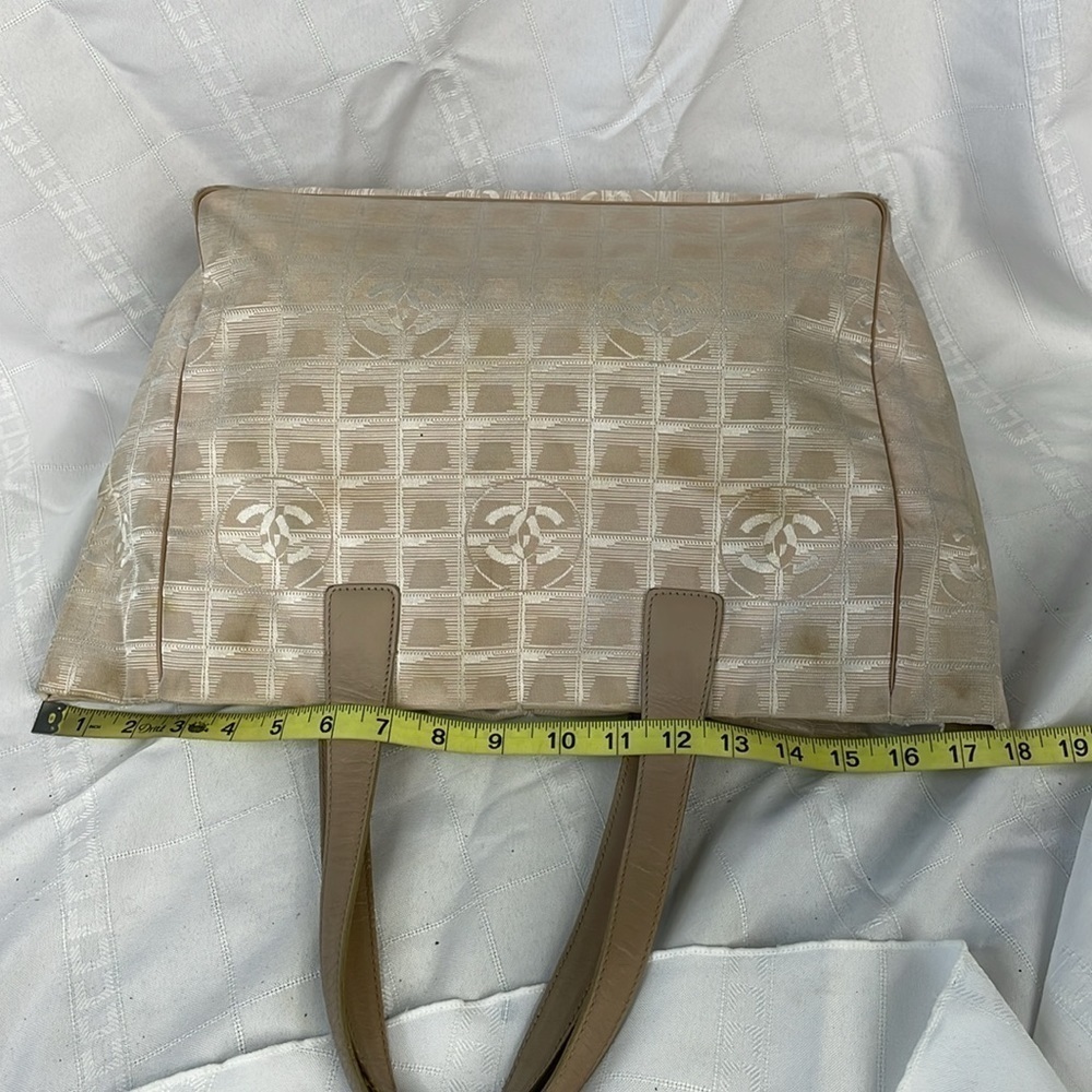 Chanel Travel Line CC Tote Bag Canvas Windowpane Shopper Beige Cream - Picture 10 of 17